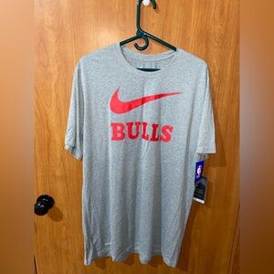 Nike NBA BULLS tshirt-new with tags!